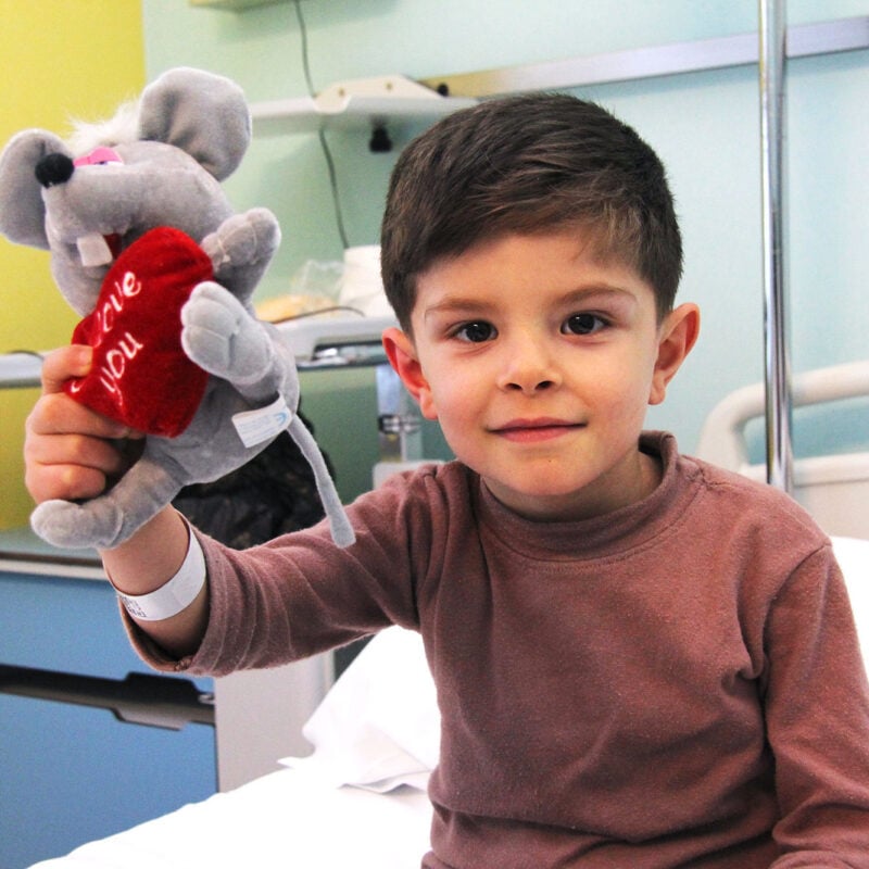 Cuore Fratello lavora per garantire cure e assistenza ai bambini del Kurdistan Iracheno, offrendo loro una possibilità di vita e di futuro.
